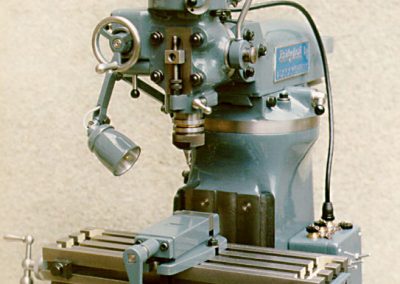 Barry Jordan's 1/5 scale Bridgeport mill.