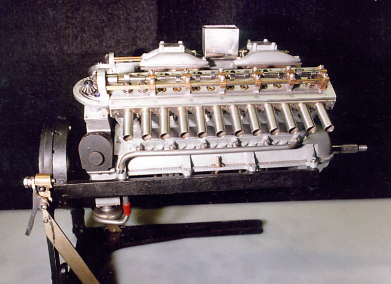 V-12 Curtiss D-12D Engine Alan's miniature V-12 Curtiss D-12D engine.