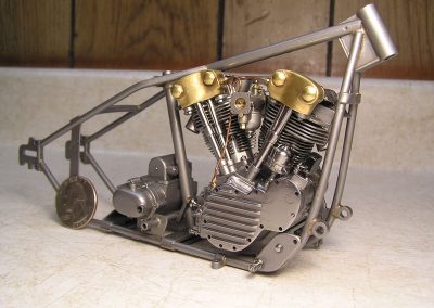 The engine and transmission are installed in the frame.