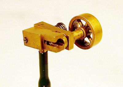 A close-up of the miniature oscillating engine.