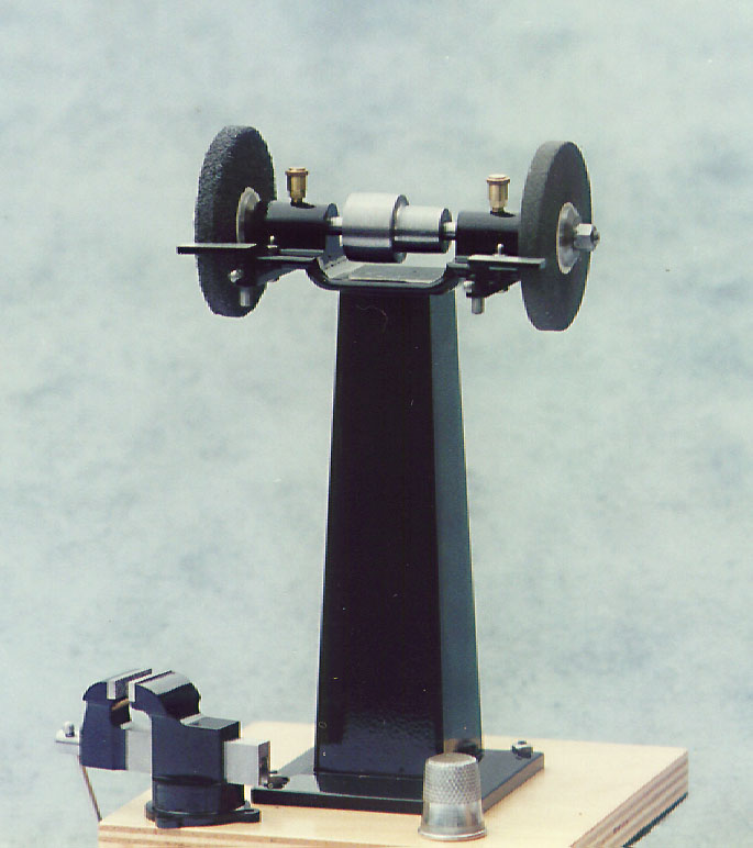 1/6 Scale Pedestal Grinder A 1/6 scale pedestal grinder and bench vise.