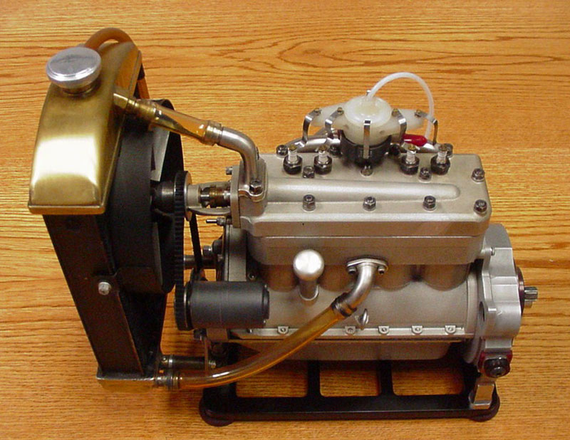 Model A Ford Engine An alternate view of Lee's 1/4 scale Model A engine.