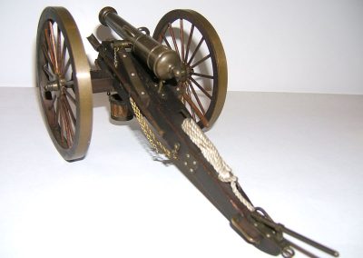 A rear view of the Jackson Memorial cannon.