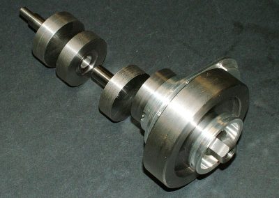 The built-up crankshaft is in progress.