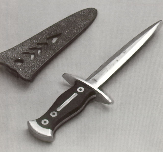 Unfinished Commando Knife The unfinished Commando Knife that Mooney was working on when WWII ended.