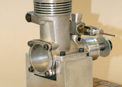 A rear view of the Lee .51 engine.