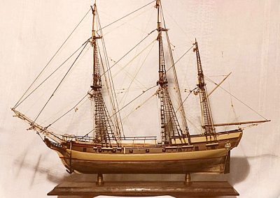 A scale model of USS Rattlesnake.