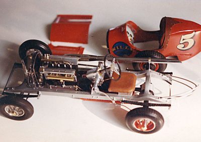 Will's Bantam Midget #5 car.