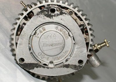 O.S. partnered with Graupner to produce the first Wankel model airplane engine in 1970.