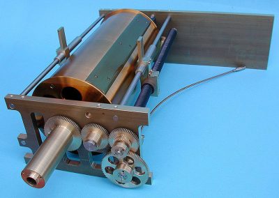 The paper drum and drive mechanism.