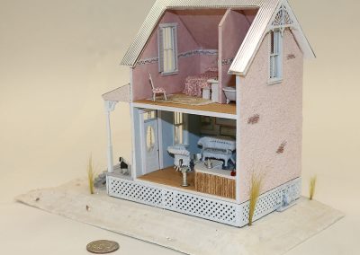 Jackie Hoefert built her, “Swing on the Beach” miniature at a scale of 1/4”:1’.