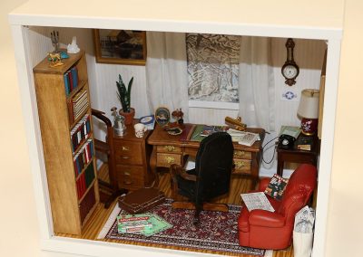 Another 1/12 scale model made by Peggy is titled, “Remembering Daddy’s Office.”