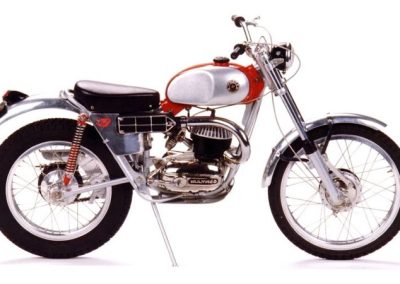 Pere finished this scale model of a Bultaco Sherpa T in 2001.