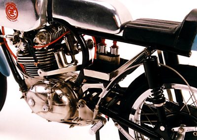 Pere's 1/6 scale CZ 250 model.