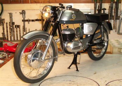 Progress on the scale Shrapnel 63 Bultaco.