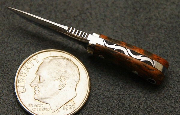 Miniature Fixed Blade Knife A top view of this micro fixed blade reveals even more intricate detail.