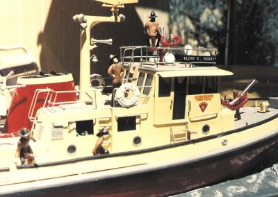 This Luna Beach FD fire boat was based on the 1964 Los Angeles FD fire boat No. 4.