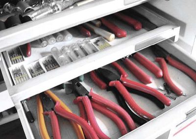 A peek inside Xu Yan's toolbox.