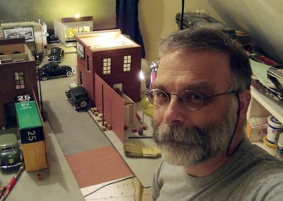 This setup photo shows the tight space that Michael worked with for indoor shots in his apartment.
