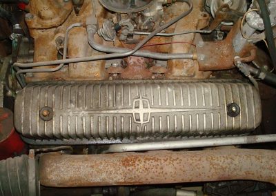 The real valve cover is shown in this photo of a full-size engine.