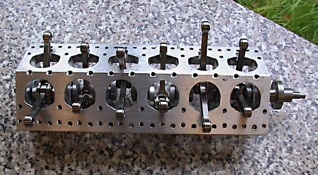 Deltic Crankshaft Assembly Here the crankshaft assembly is inside the crankcase.