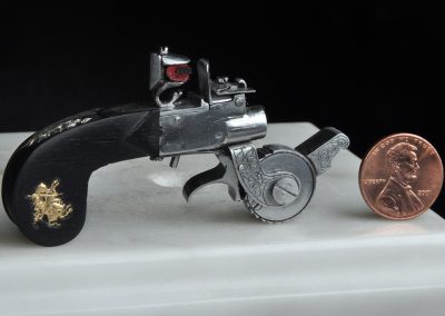 A 1/4 scale powder tester.