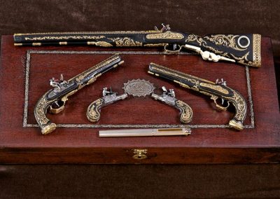 Antonio's miniature Muff pistols with full set.