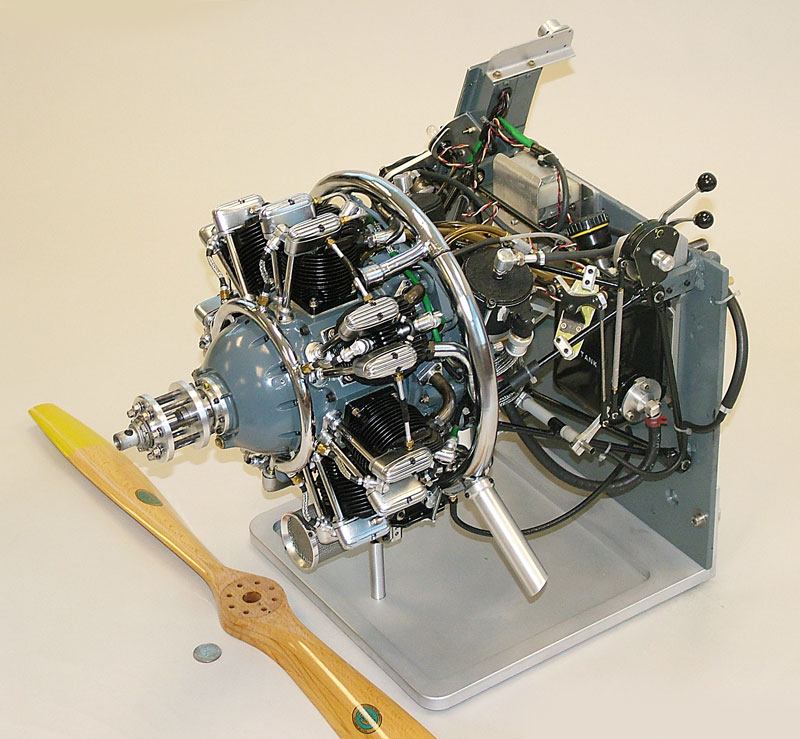 The "Maxse T-Seven" 7-cylinder radial model airplane engine.