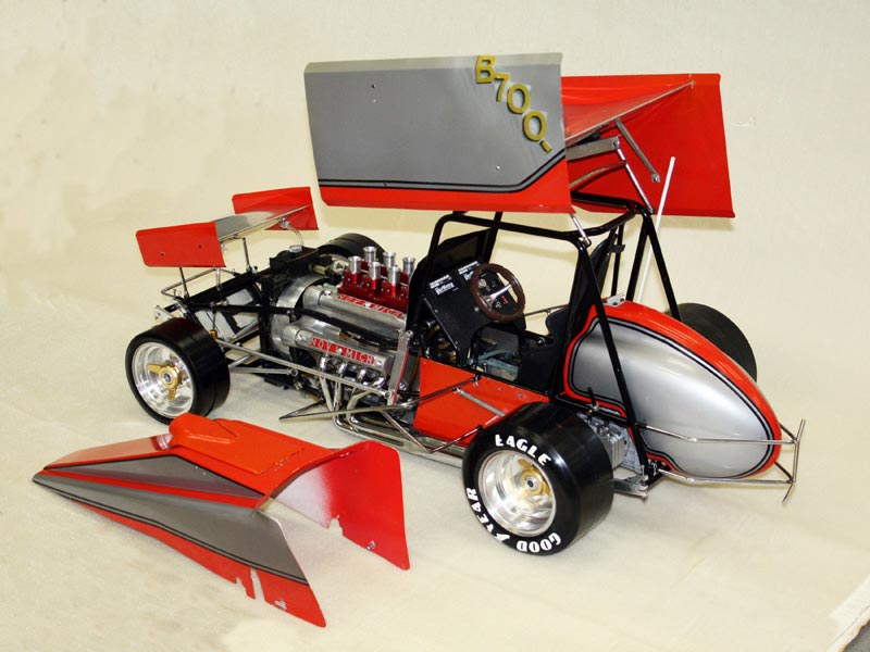 The 1/4 scale Riggle NOVI DOHC sprint car.