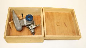The DH .40 engine in its original box.