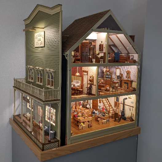 Loren Scheer's fully furnished L&L General Store dollhouse.