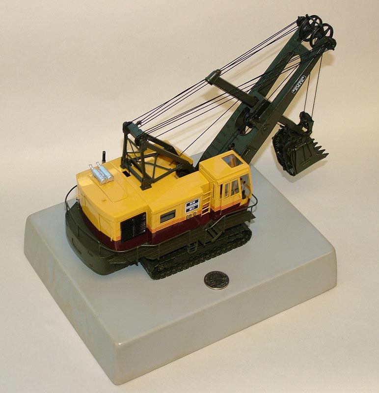 A 1/48 scale model Bucyrus-Erie 88B Series 4 shovel (1983).