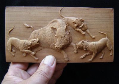 A miniature wood carving made by Vladimir Rusinov.