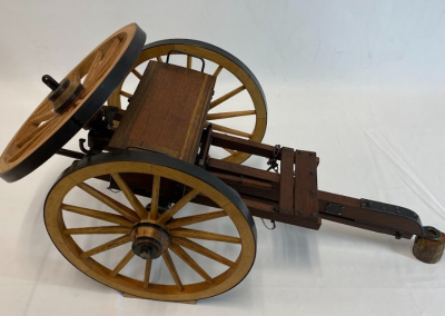 Geoff even hand crafted a miniature piece of burl wood for the ammunition cart to rest on.