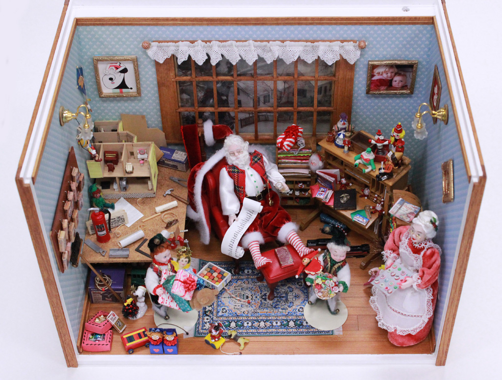 Santa’s Workshop Dollhouse Room