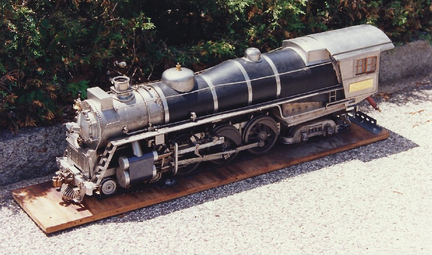 Toby Rutherford's 3/4"-scale Live Steam 4-6-4 Locomotive