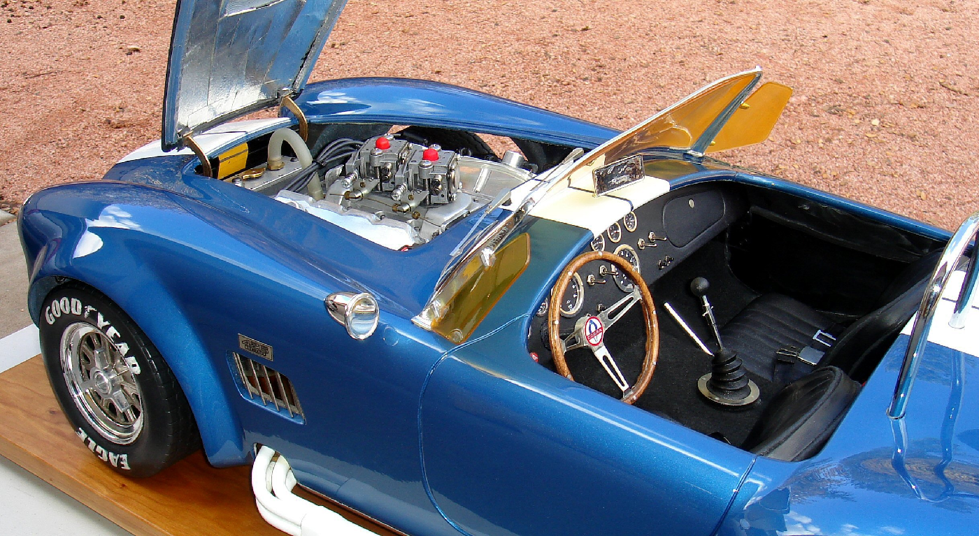 426 Hemi Powered Cobra Roger Butzen built this 426 hemi powered Cobra and modified the miniature car to be operated by radio control.